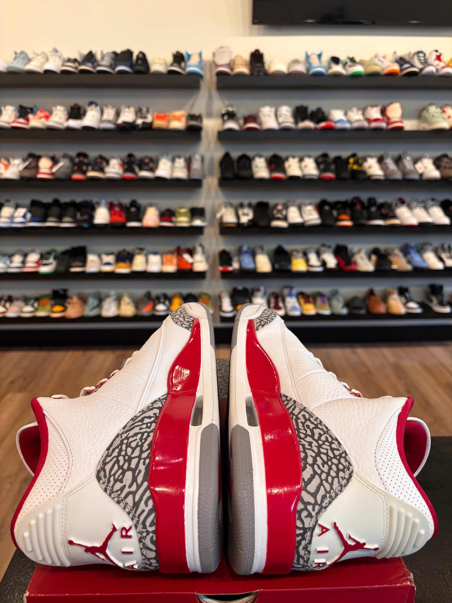 Jordan 3 Cardinal Size 11.5 Pre-Owned