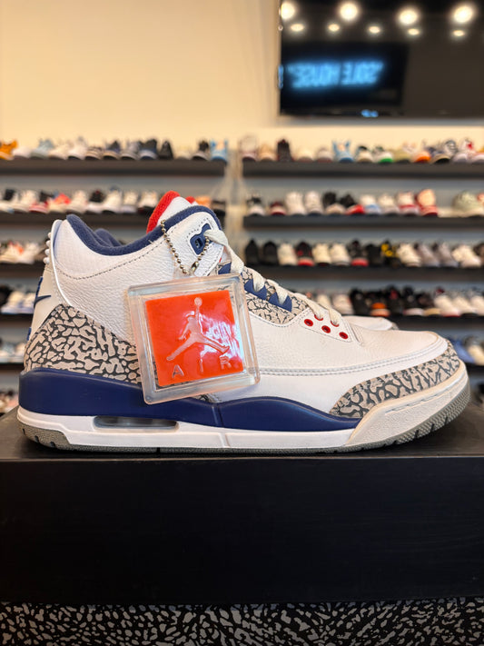 Jordan 3 True Blue 2016 Size 9 Pre-Owned