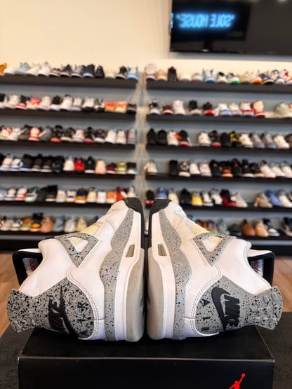 Jordan 4 White Cement 2016 Size 9 Pre-Owned
