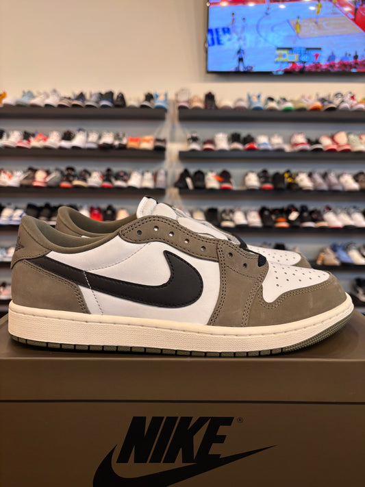 Jordan 1 Low Medium Olive Size 11 Brand New