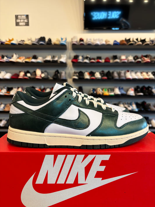 Nike Dunk Low Vintage Green Size 10 (11.5W) Brand New