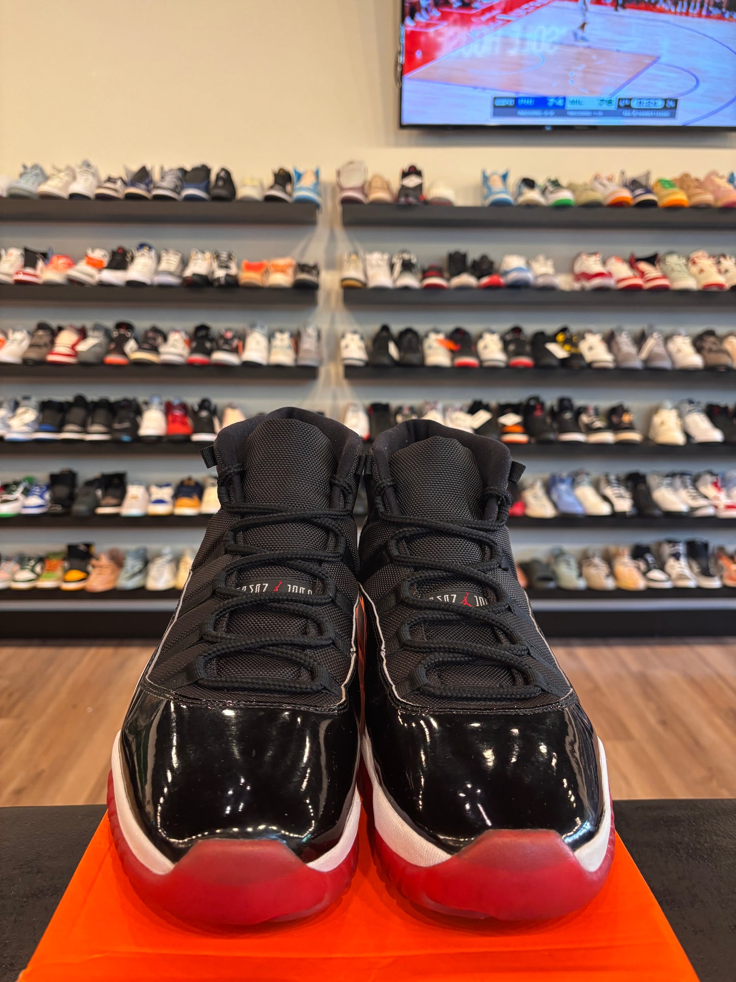 Jordan 11 Bred 2019 Size 15 Pre-Owned (No Box)