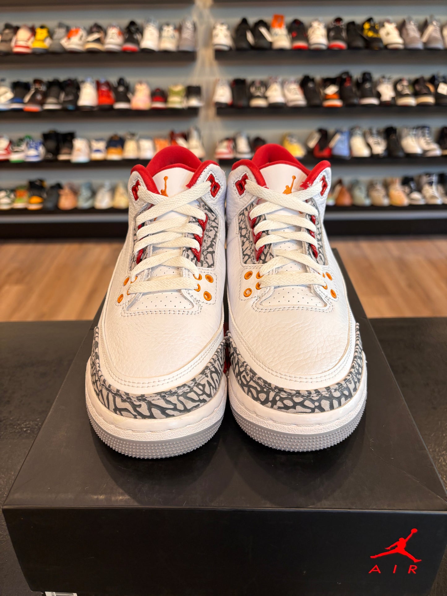 Jordan 3 Cardinal Size 5Y (6.5W) Pre-Owned