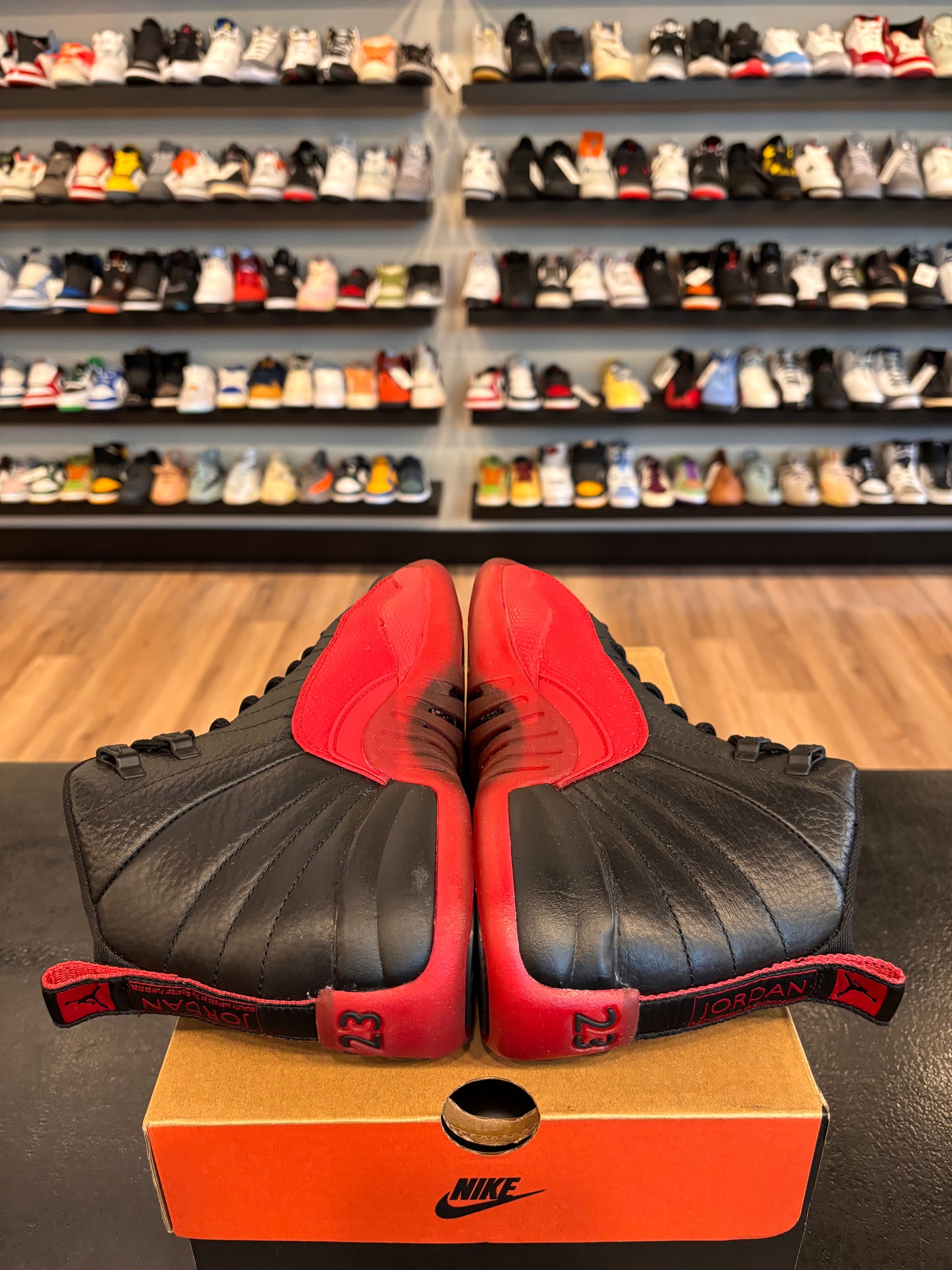 Jordan 12 Flu Game Size 7Y (8.5W) Pre-Owned