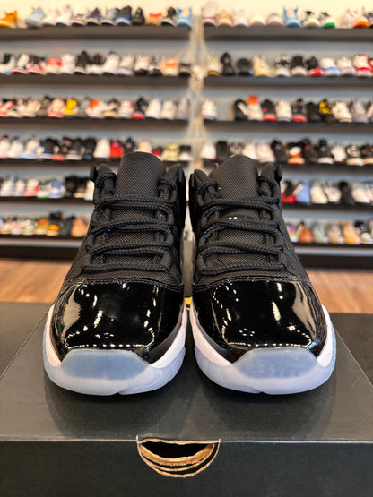 Jordan 11 Low Space Jam Size 7Y (8.5W) Pre-Owned
