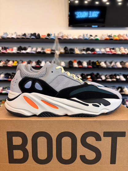 Yeezy 700 Wave Runner Size 11.5 Pre-Owned