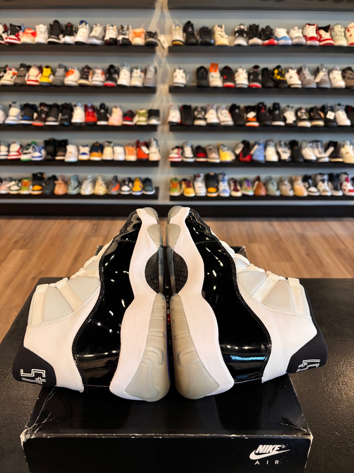 Jordan 11 Concord 2018 Size 12 Pre-Owned