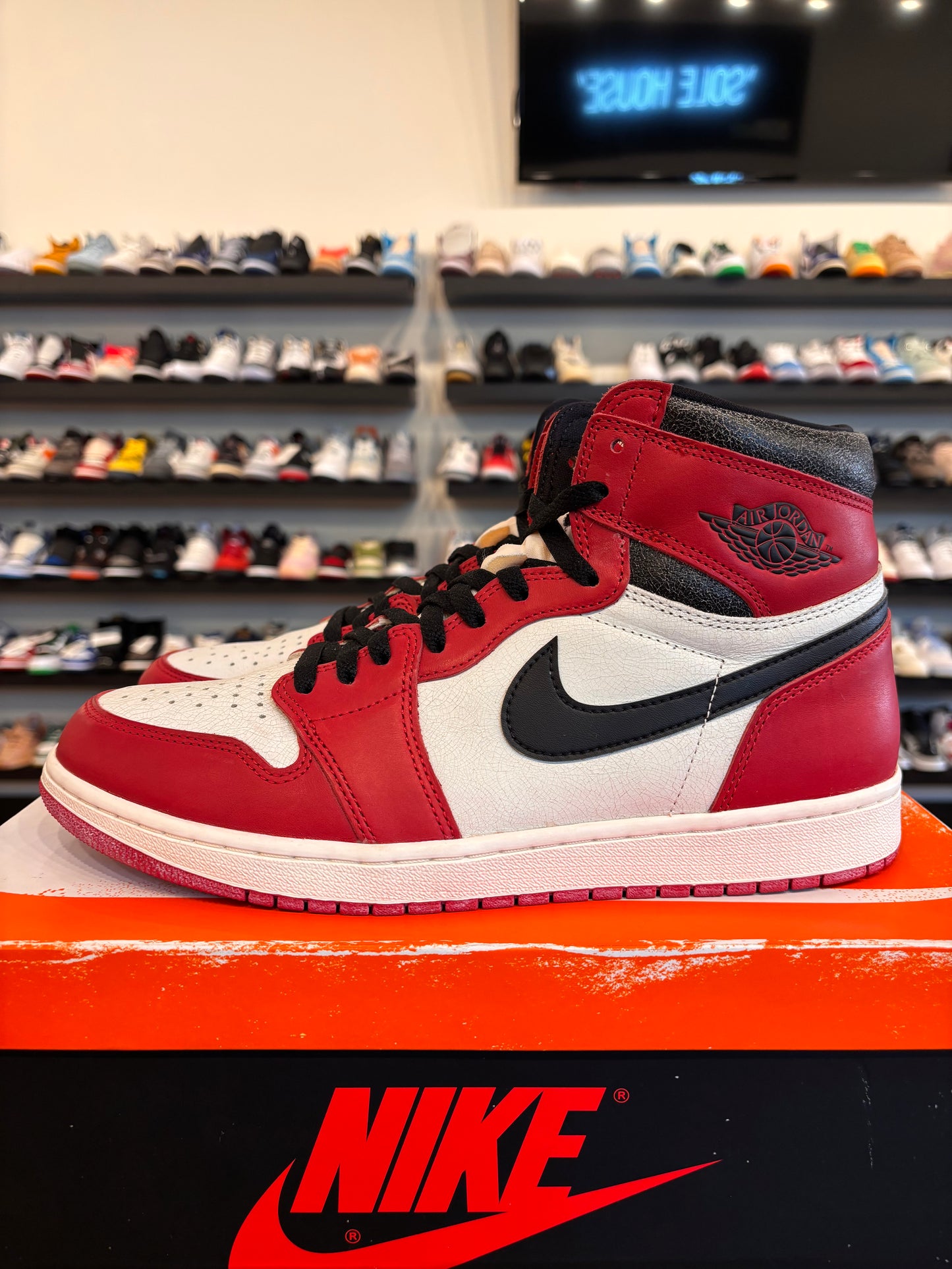 Jordan 1 Lost and Found Size 12 Pre-Owned