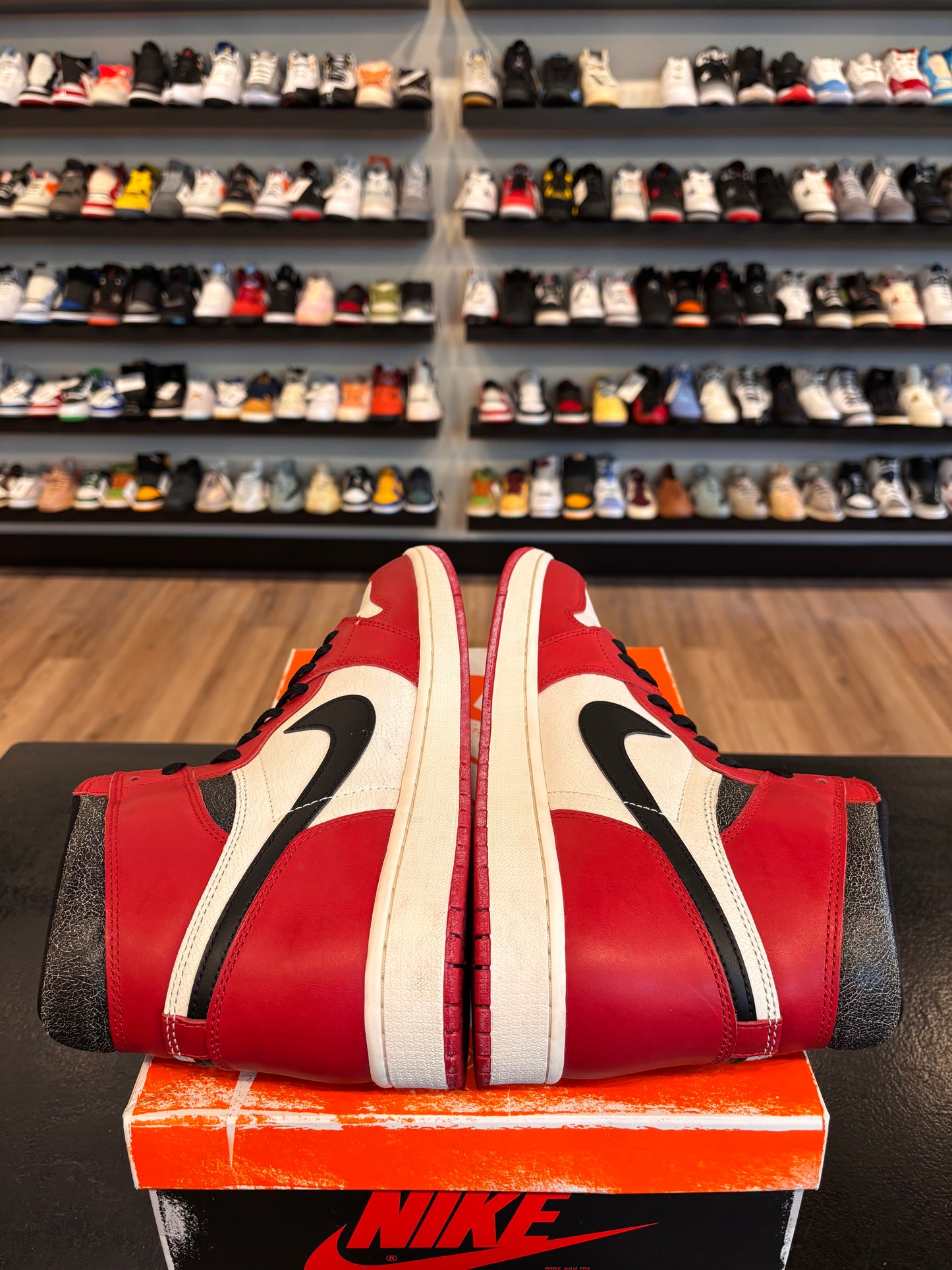 Jordan 1 Lost and Found Size 12 Pre-Owned