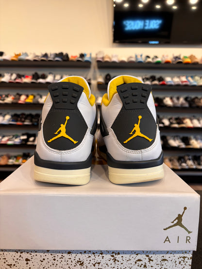 Jordan 4 Sulfur Size 10.5 (12W) Pre-Owned