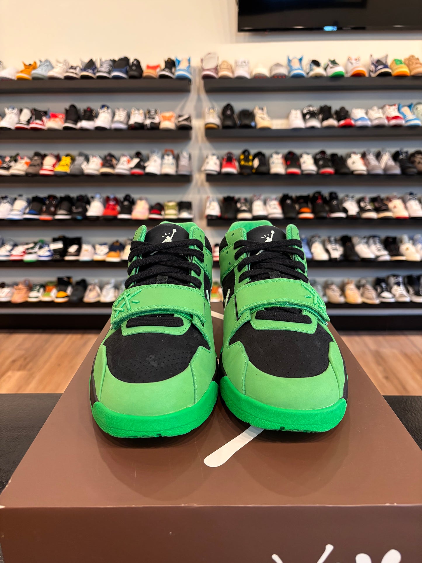Jordan Jumpman Jack Travis Scott Green Spark Size 11 Pre-Owned