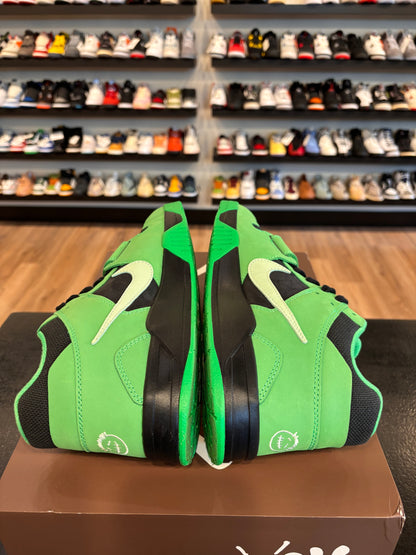 Jordan Jumpman Jack Travis Scott Green Spark Size 11 Pre-Owned