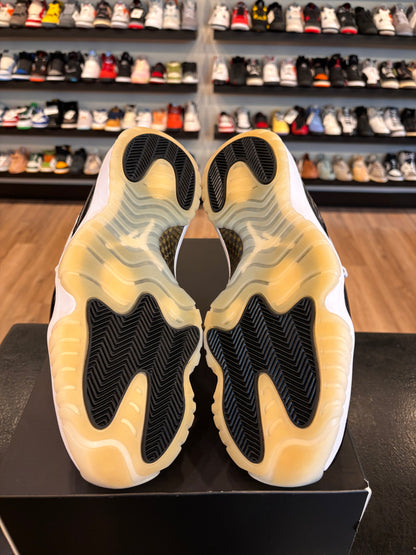 Jordan 11 Gratitude Size 12 Pre-Owned
