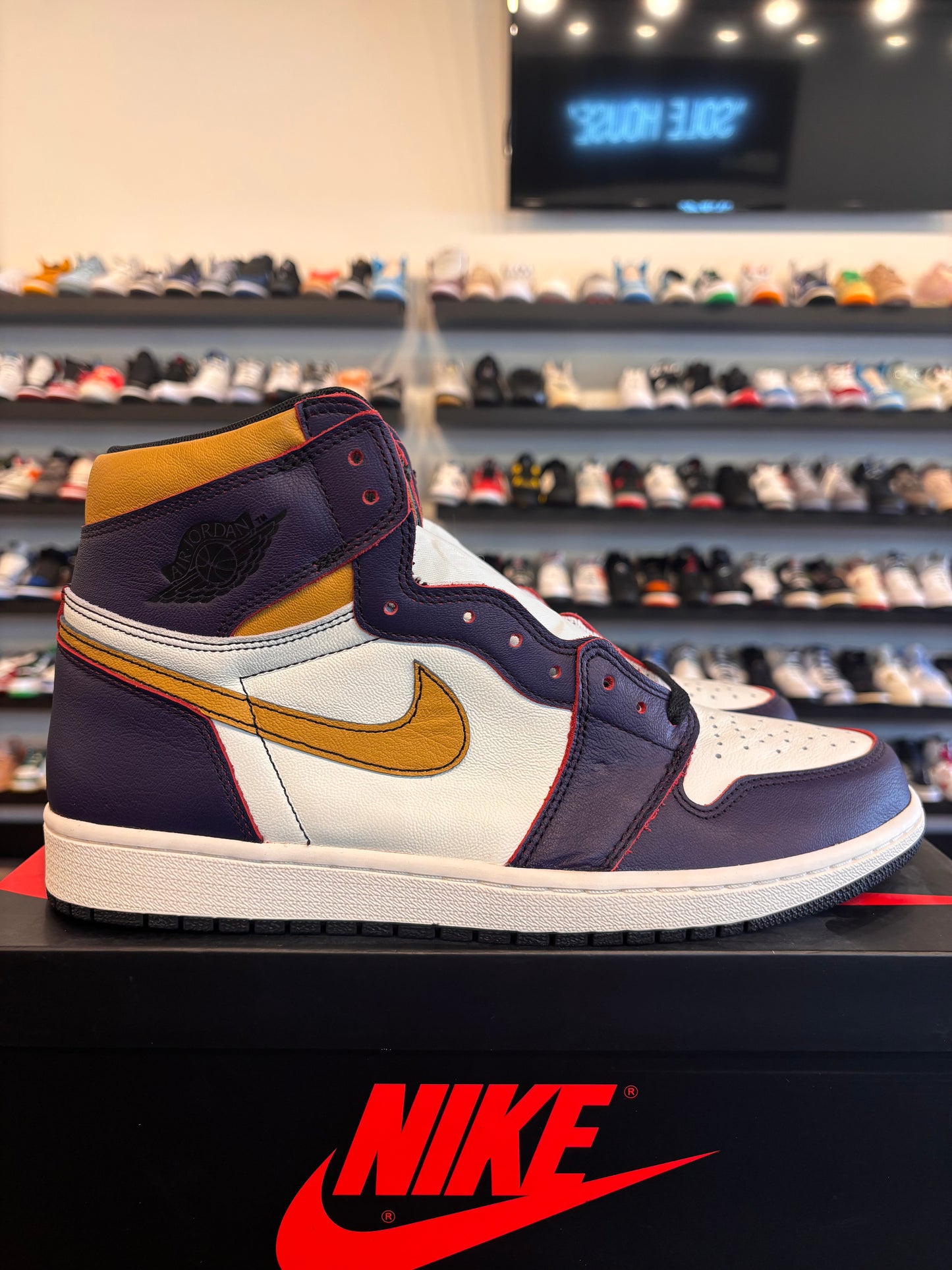 Jordan 1 SB LA to Chicago Size 12 Brand New