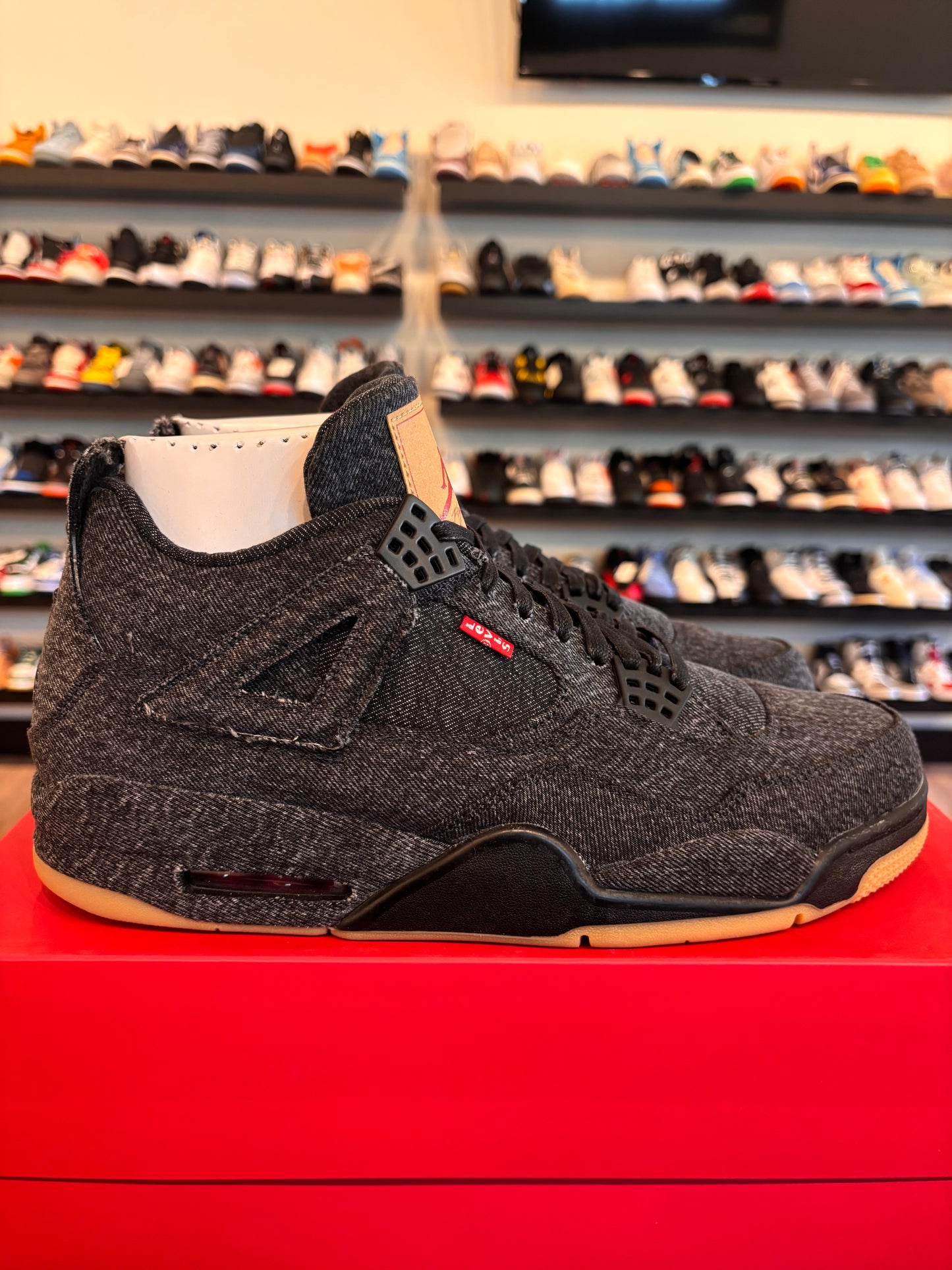 Jordan 4 Levi's Black Size 12 Brand New