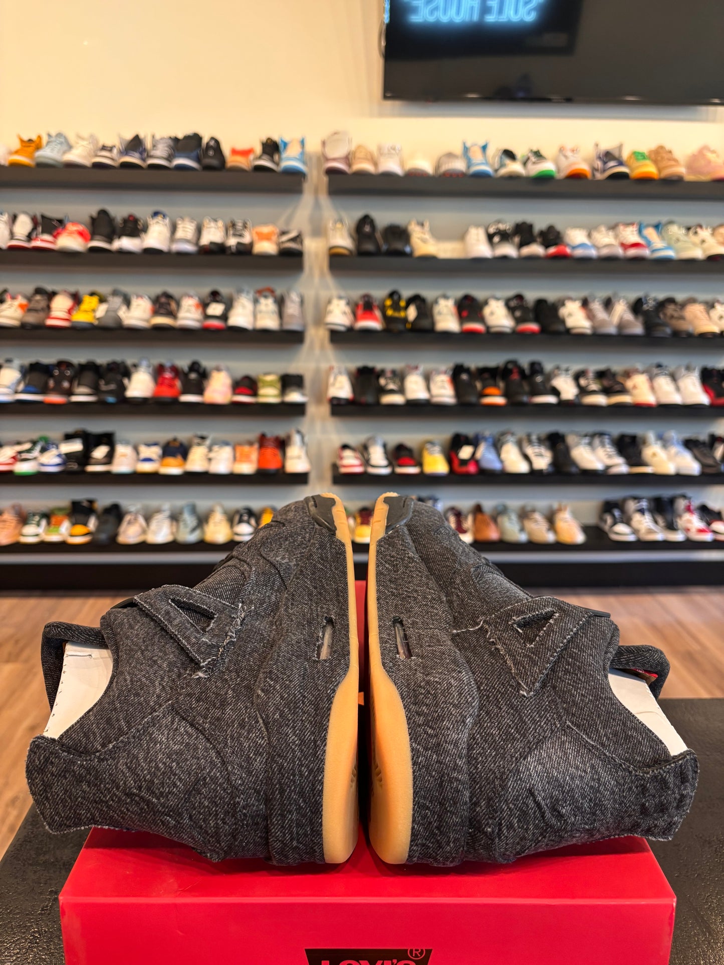Jordan 4 Levi's Black Size 12 Brand New