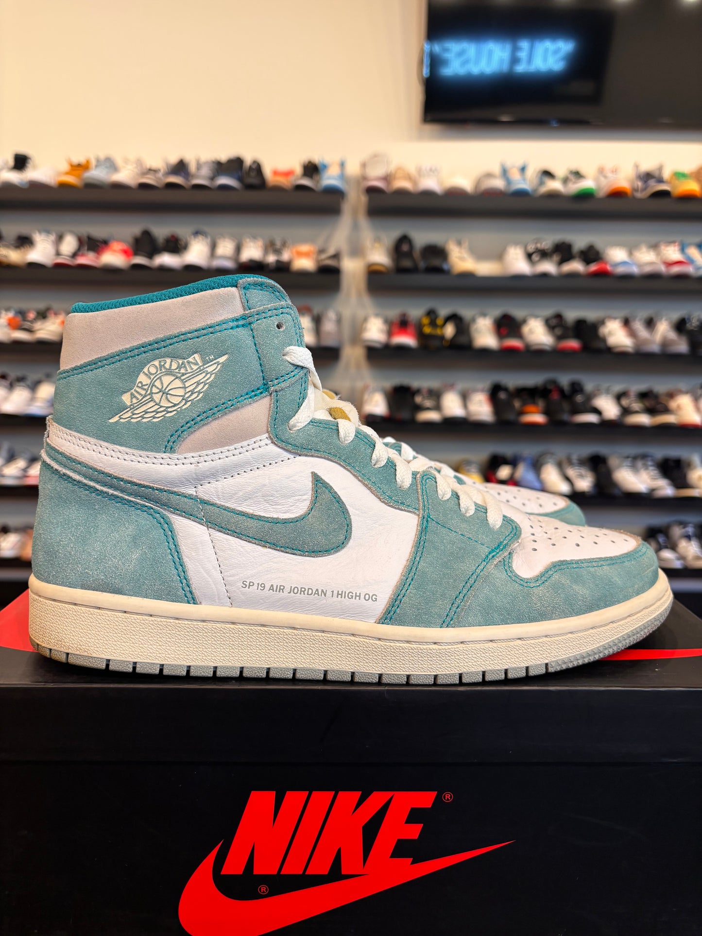 Jordan 1 Turbo Green Size 10.5 Pre-Owned