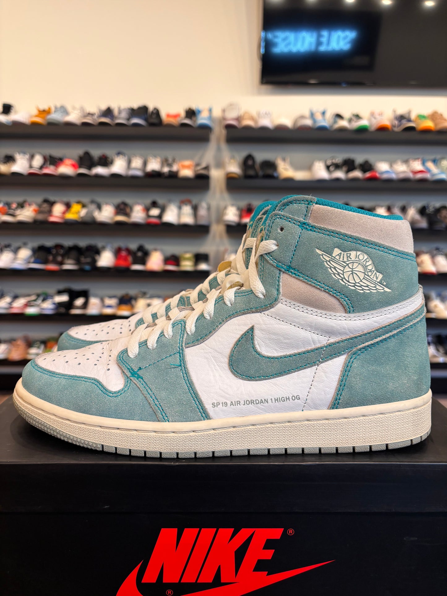 Jordan 1 Turbo Green Size 10.5 Pre-Owned