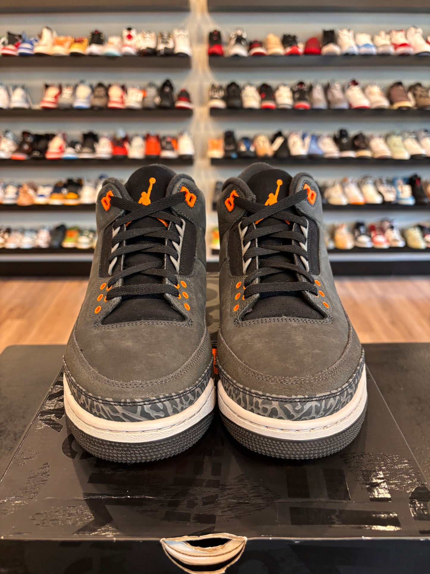 Jordan 3 Fear 2023 Size 9 Pre-Owned