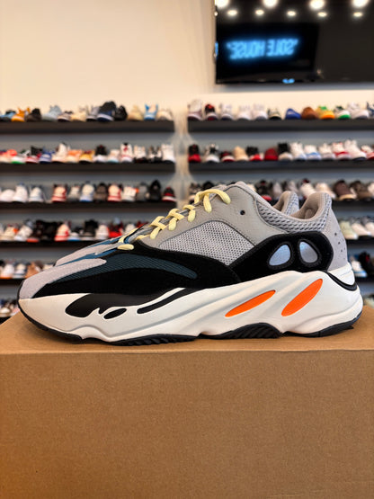 Yeezy 700 Wave Runner Size 11.5 Pre-Owned