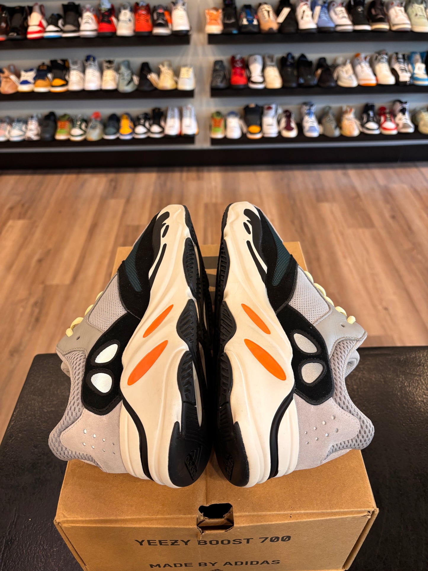 Yeezy 700 Wave Runner Size 11.5 Pre-Owned