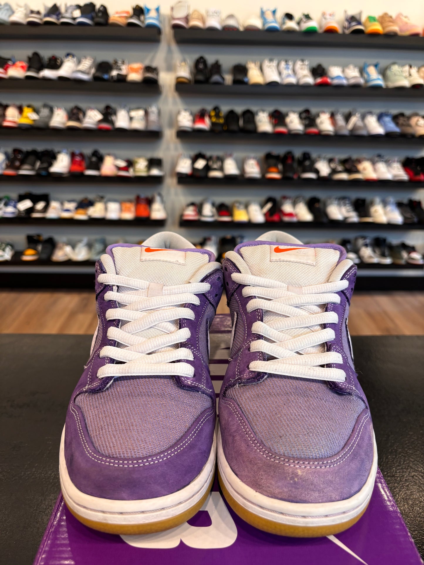 Nike SB Dunk Low Unbleached Lilac Size 9.5 Pre-Owned (No Box)