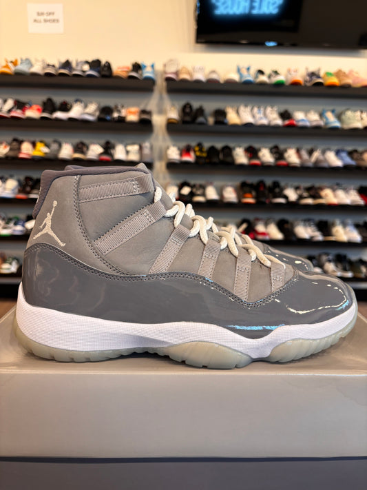 Jordan 11 Cool Grey Size 9.5 Pre-Owned