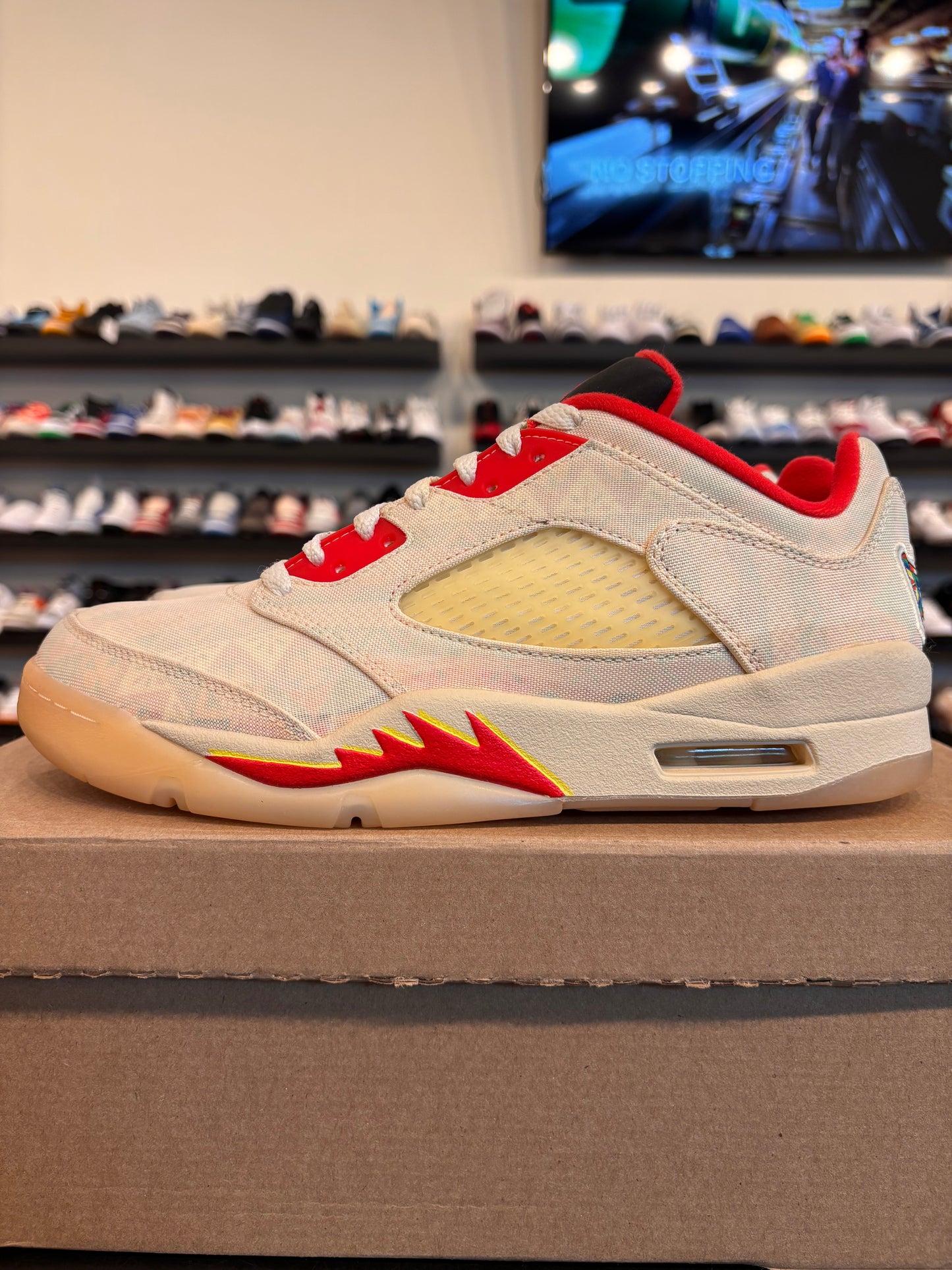 Jordan 5 Low Chinese New Year Size 9 Pre-Owned (No Box)