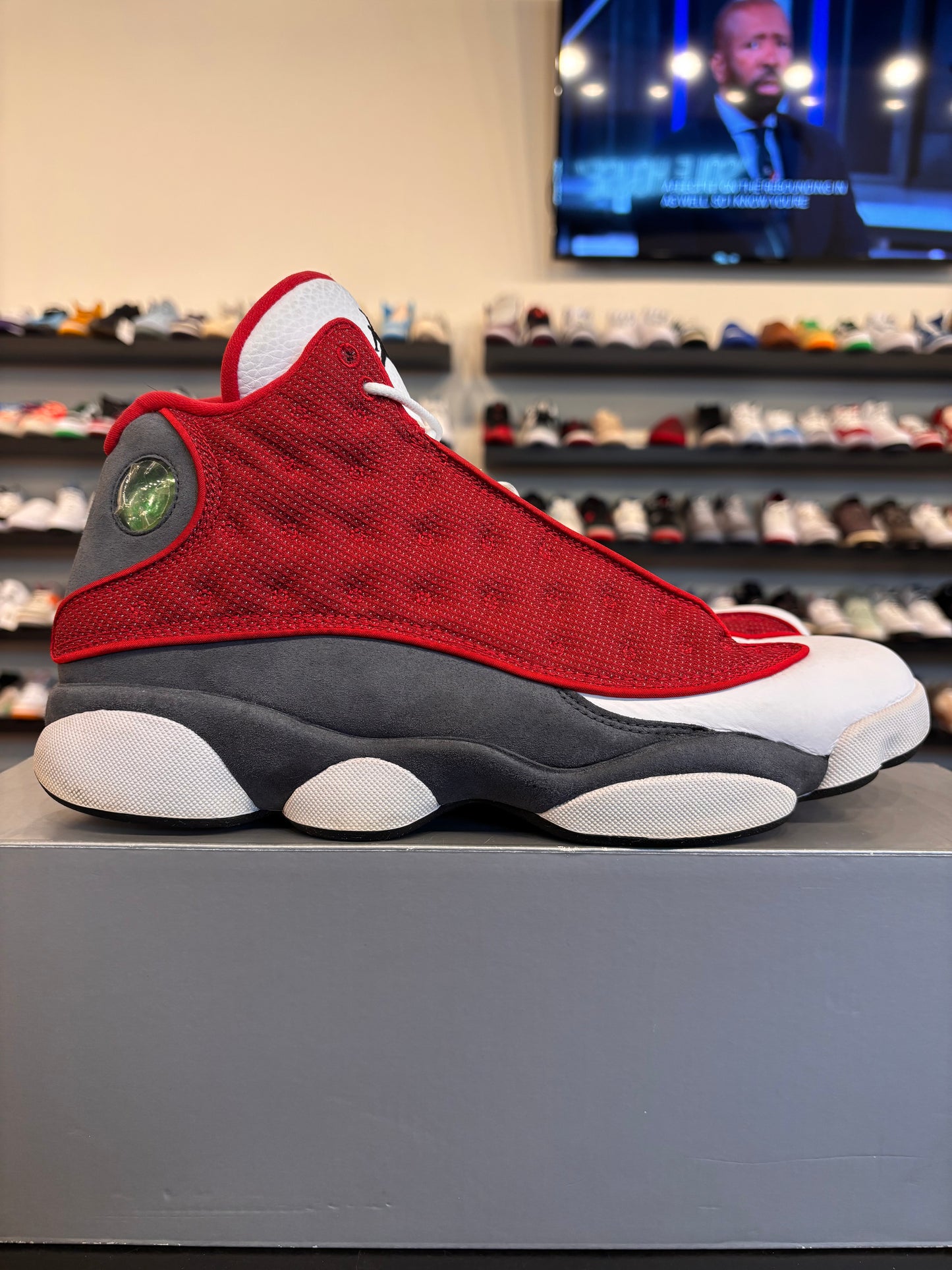 Jordan 13 Red Flint Size 11 Pre-Owned