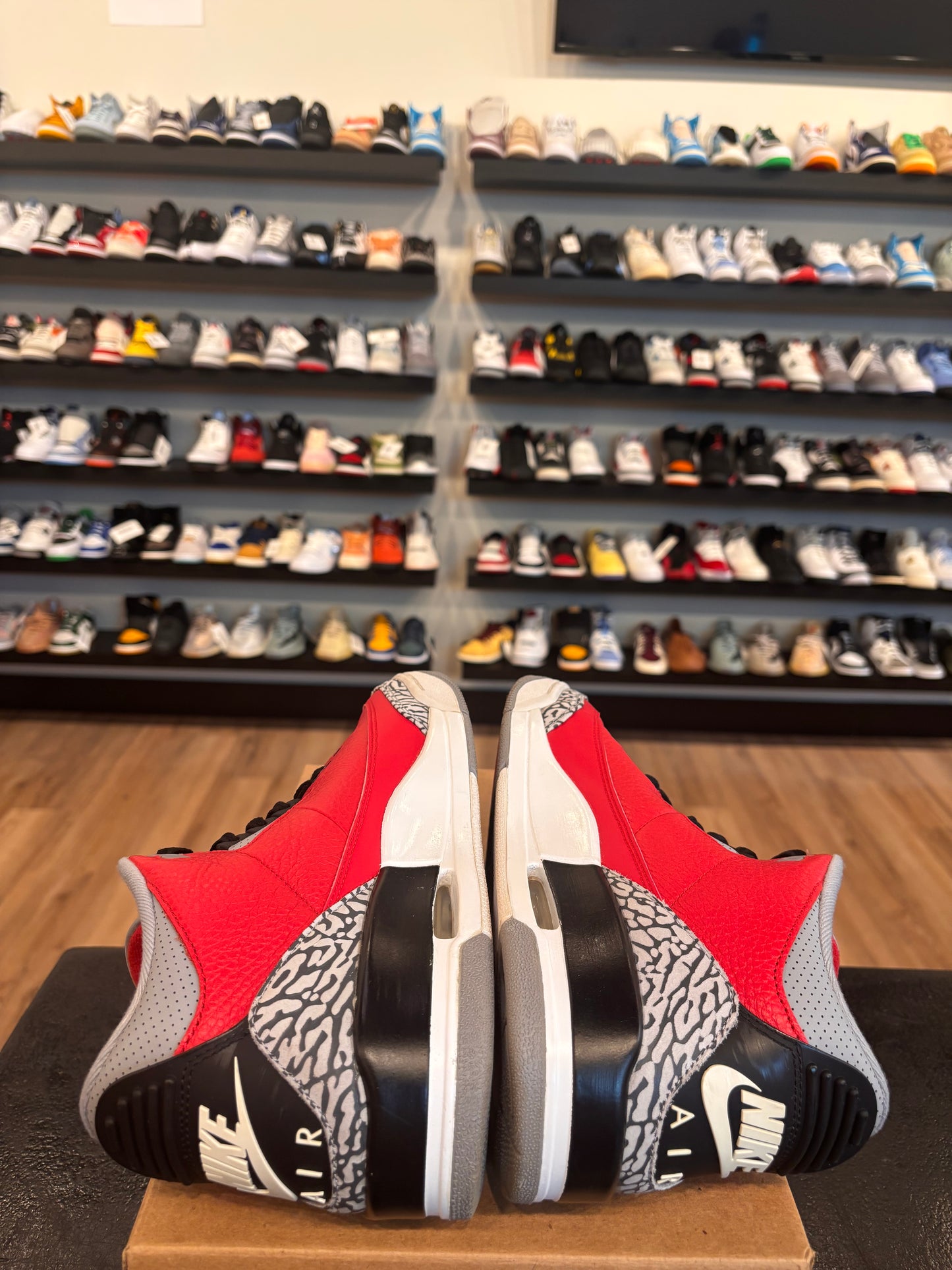 Jordan 3 Unite Size 9 Pre-Owned (No Box)