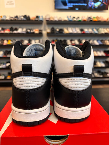 Nike Dunk High Panda Size 10.5 Pre-Owned