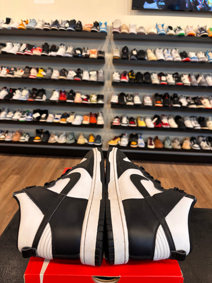 Nike Dunk High Panda Size 10.5 Pre-Owned