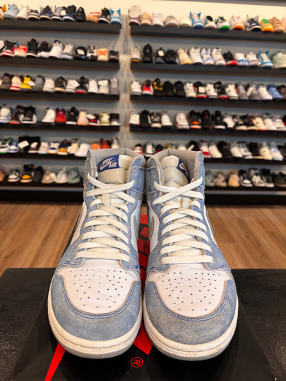 Jordan 1 Hyper Royal Size 11 Pre-Owned
