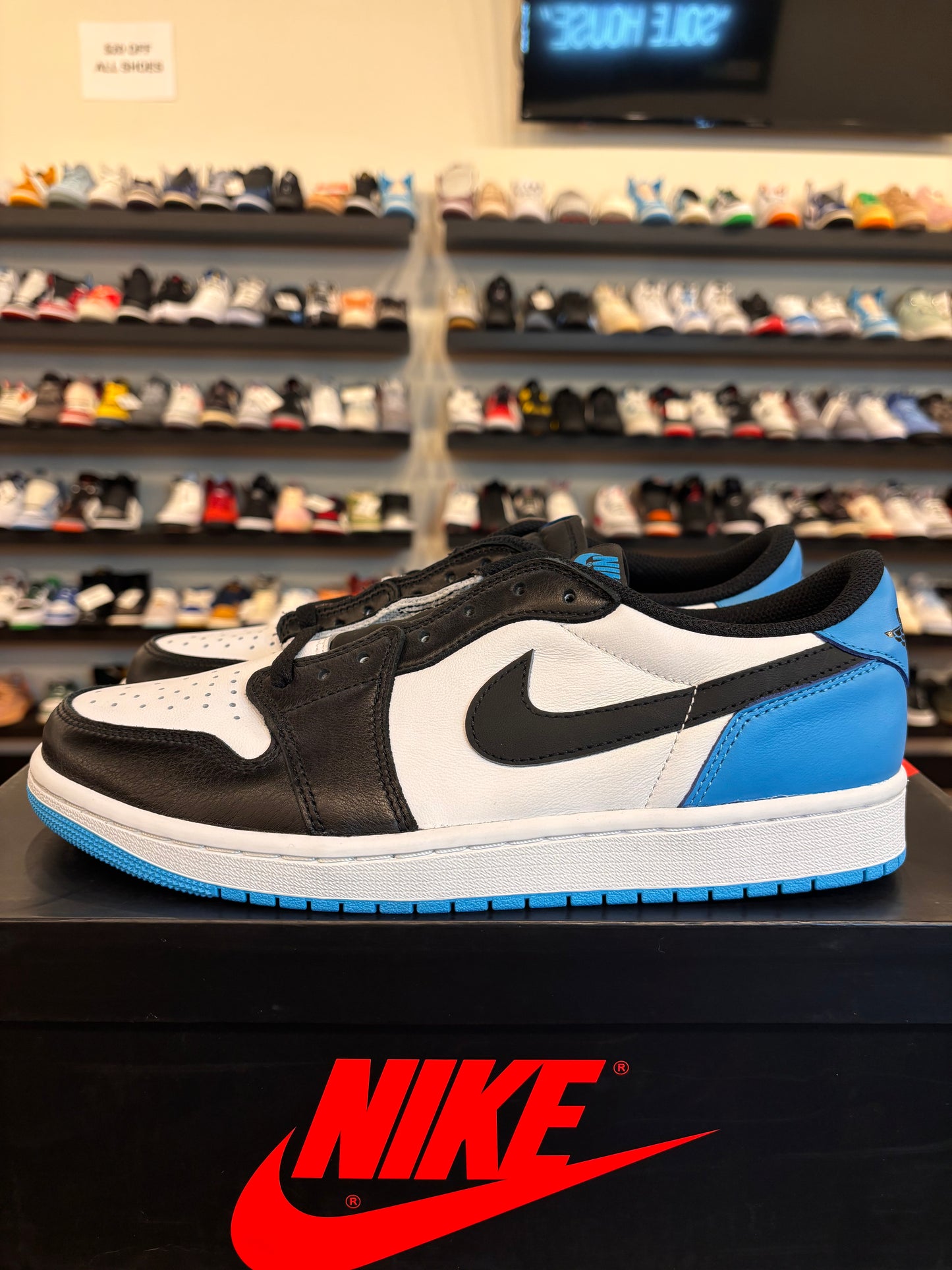 Jordan 1 Low Powder Blue Size 10 Brand New