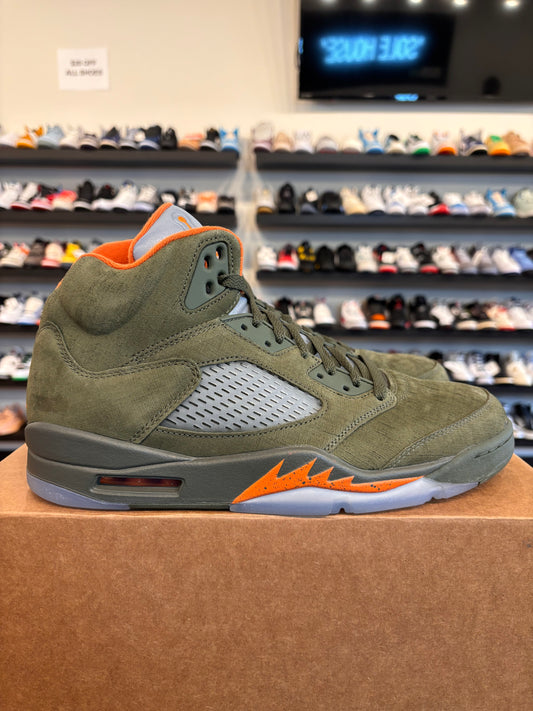 Jordan 5 Olive Size 10.5 Pre-Owned (No Box)