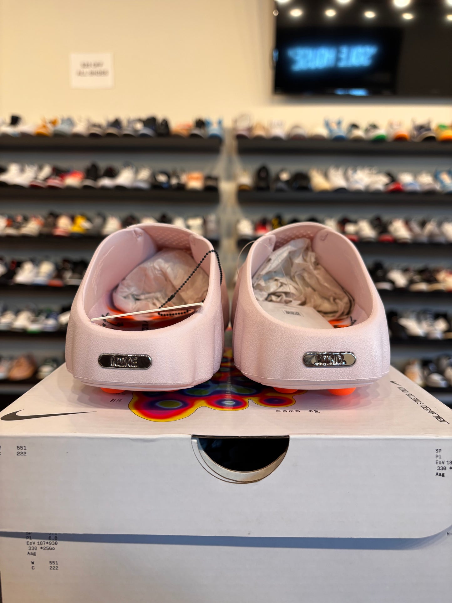 Nike Mind Slide 001 Pink Size 6 (7W) Brand New
