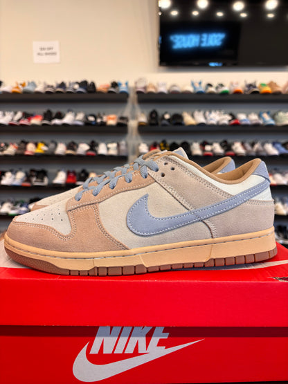 Nike Dunk Low Sanddrift Blue Size 10.5 Pre-Owned