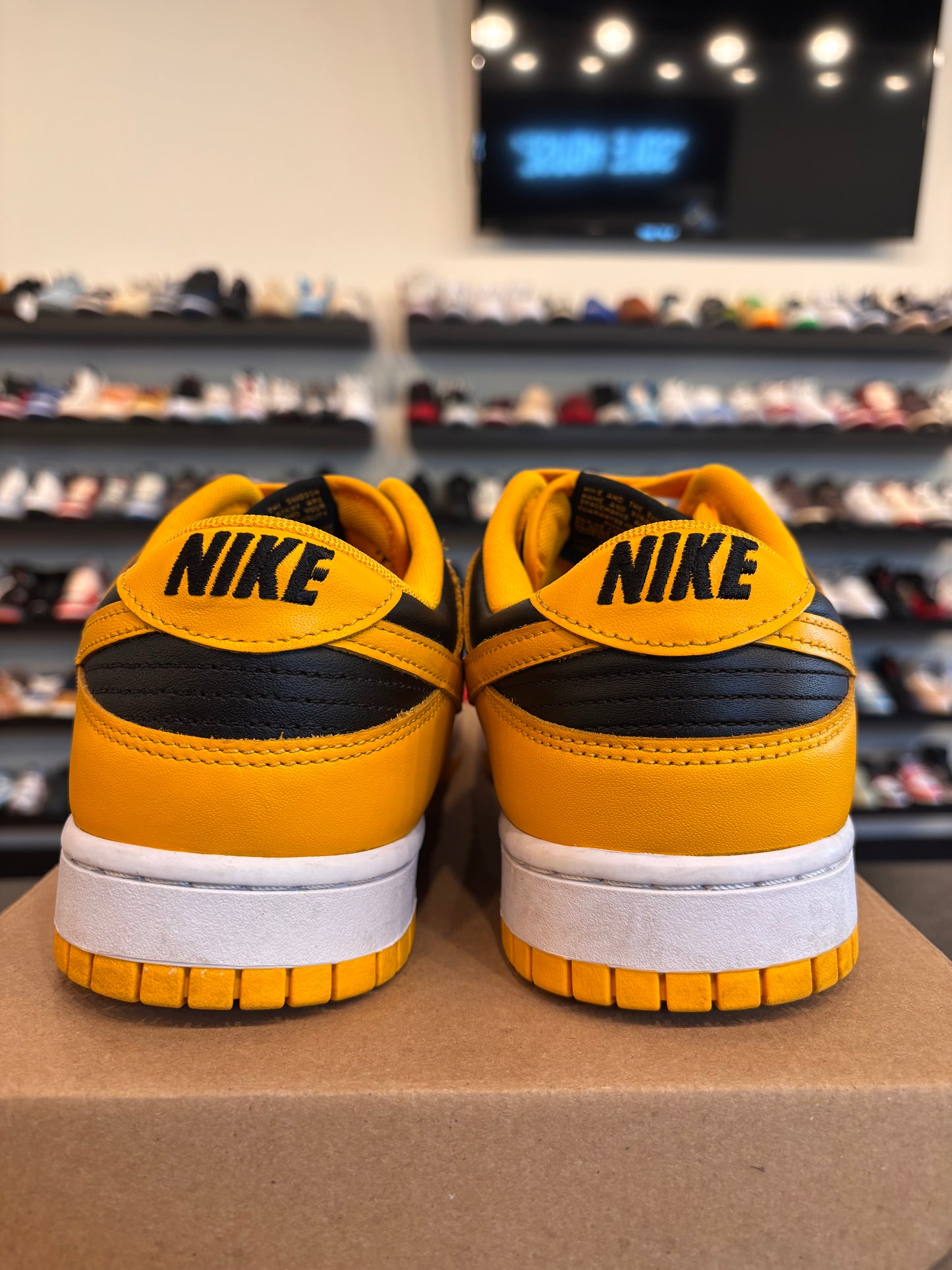 Nike Dunk Low Golden Rod Size 11.5 Pre-Owned (No Box)