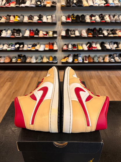 Jordan 1 Mid Cardinal Red Size 10.5 Pre-Owned