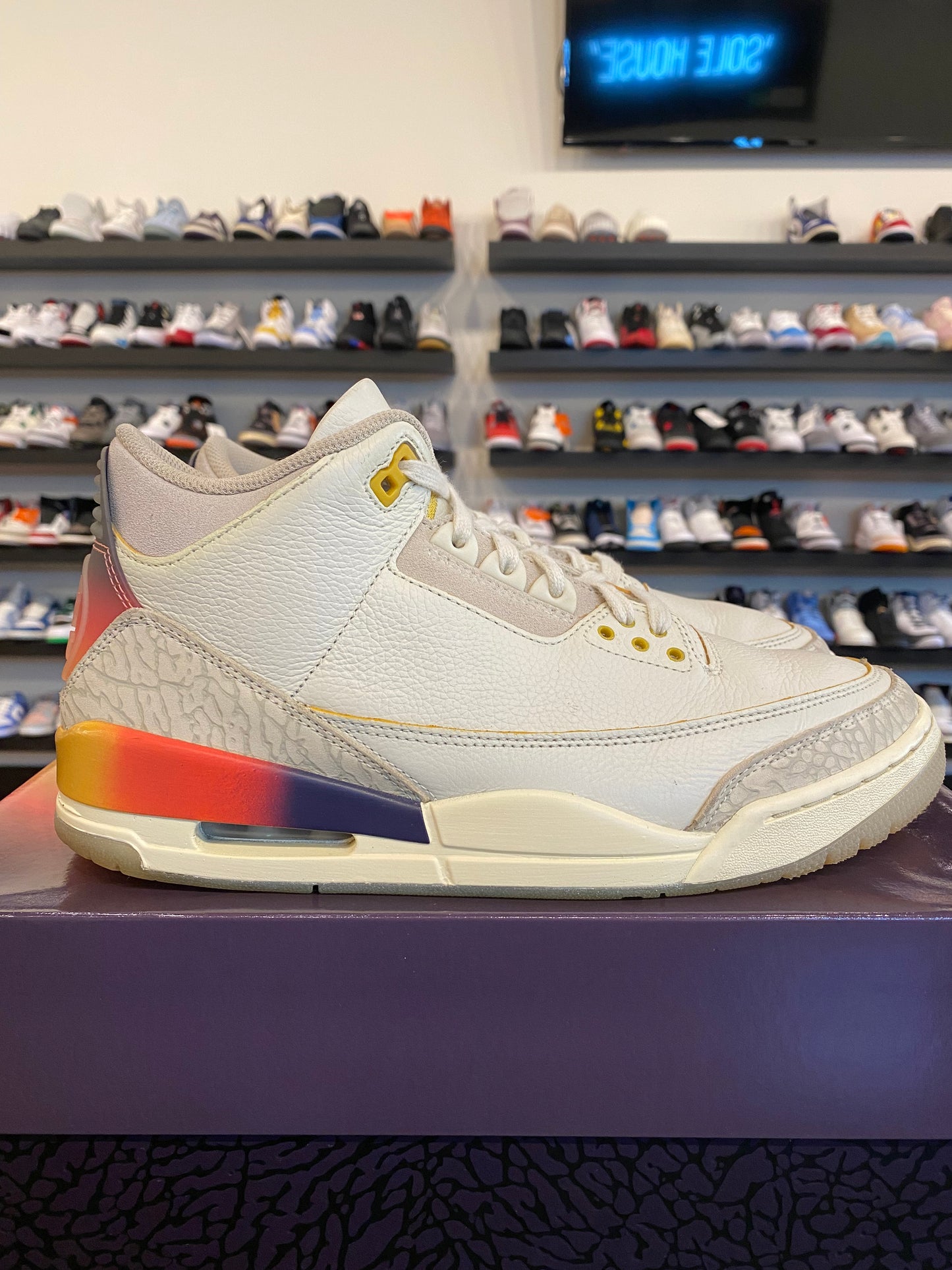 Jordan 3 Balvin Sunset Size 9.5 Pre-Owned