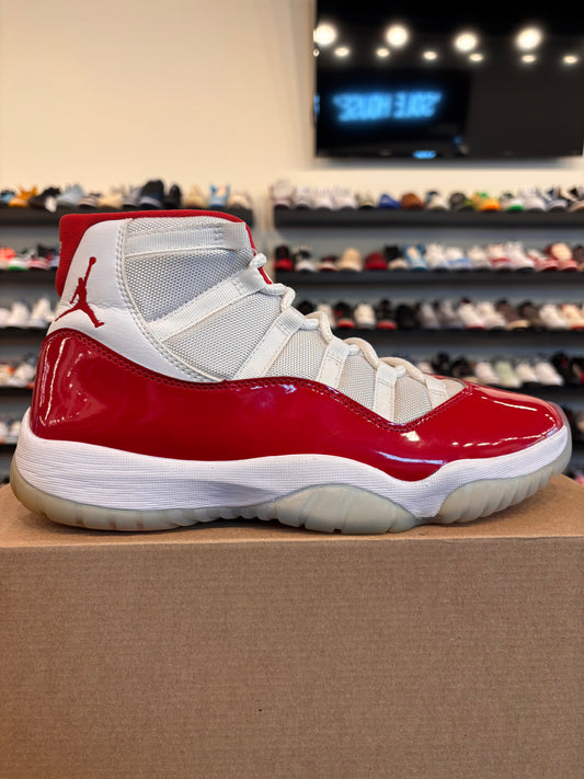 Jordan 11 Cherry Size 10.5 Pre-Owned (No Box