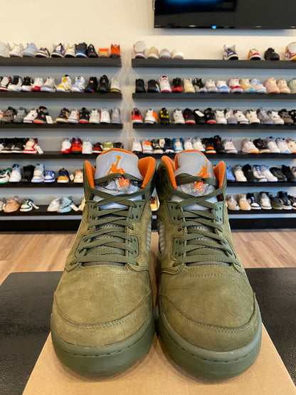 Jordan 5 Olive Size 10 Pre-Owned (No Box)
