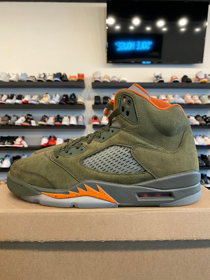 Jordan 5 Olive Size 10 Pre-Owned (No Box)