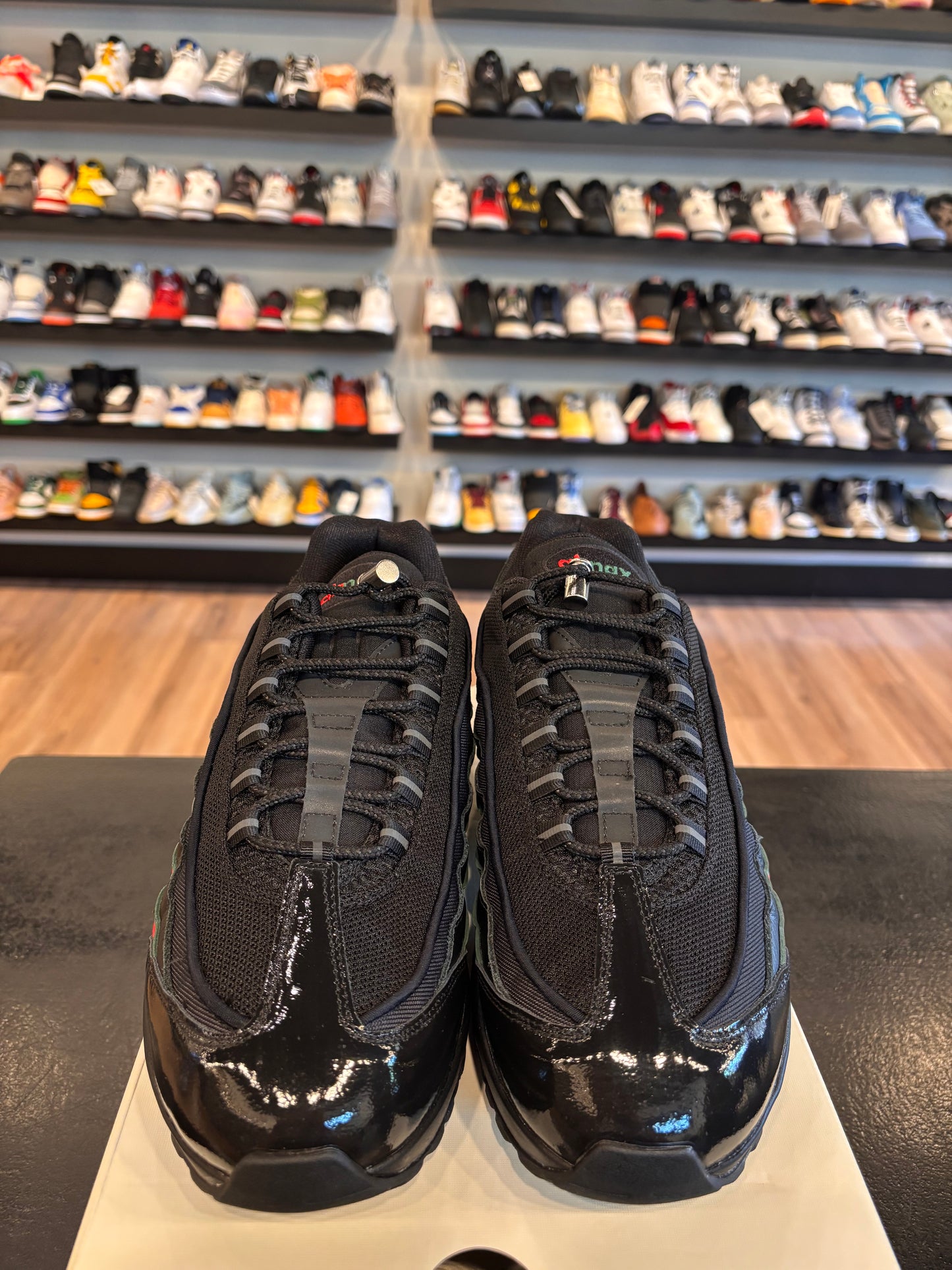 Nike Air Max 95 Undefeated Black Size 11 Brand New