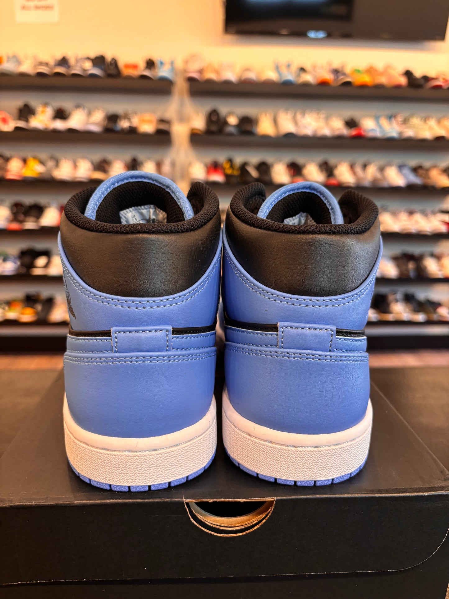 Jordan 1 Mid Blue Size 7.5 Brand New
