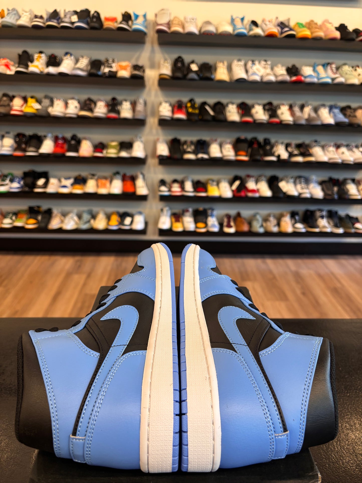 Jordan 1 Mid Blue Size 7.5 Brand New