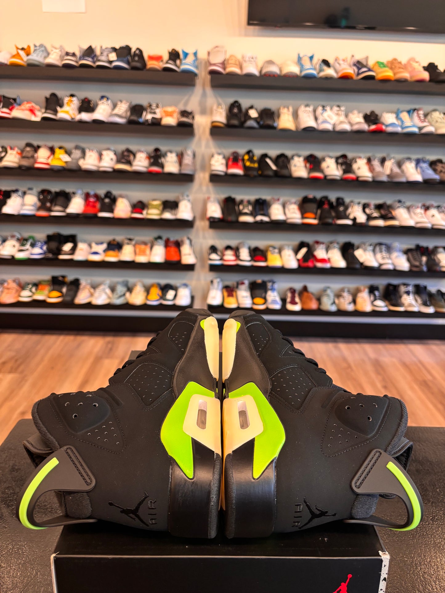 Jordan 6 Electric Green Size 9.5 Brand New