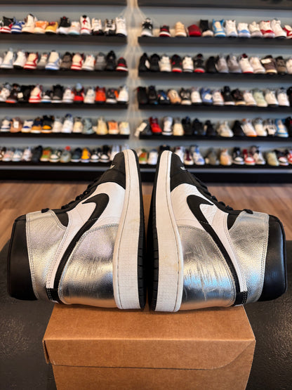 Jordan 1 Silver Toe Size 12 (13.5W) Pre-Owned (No Box)