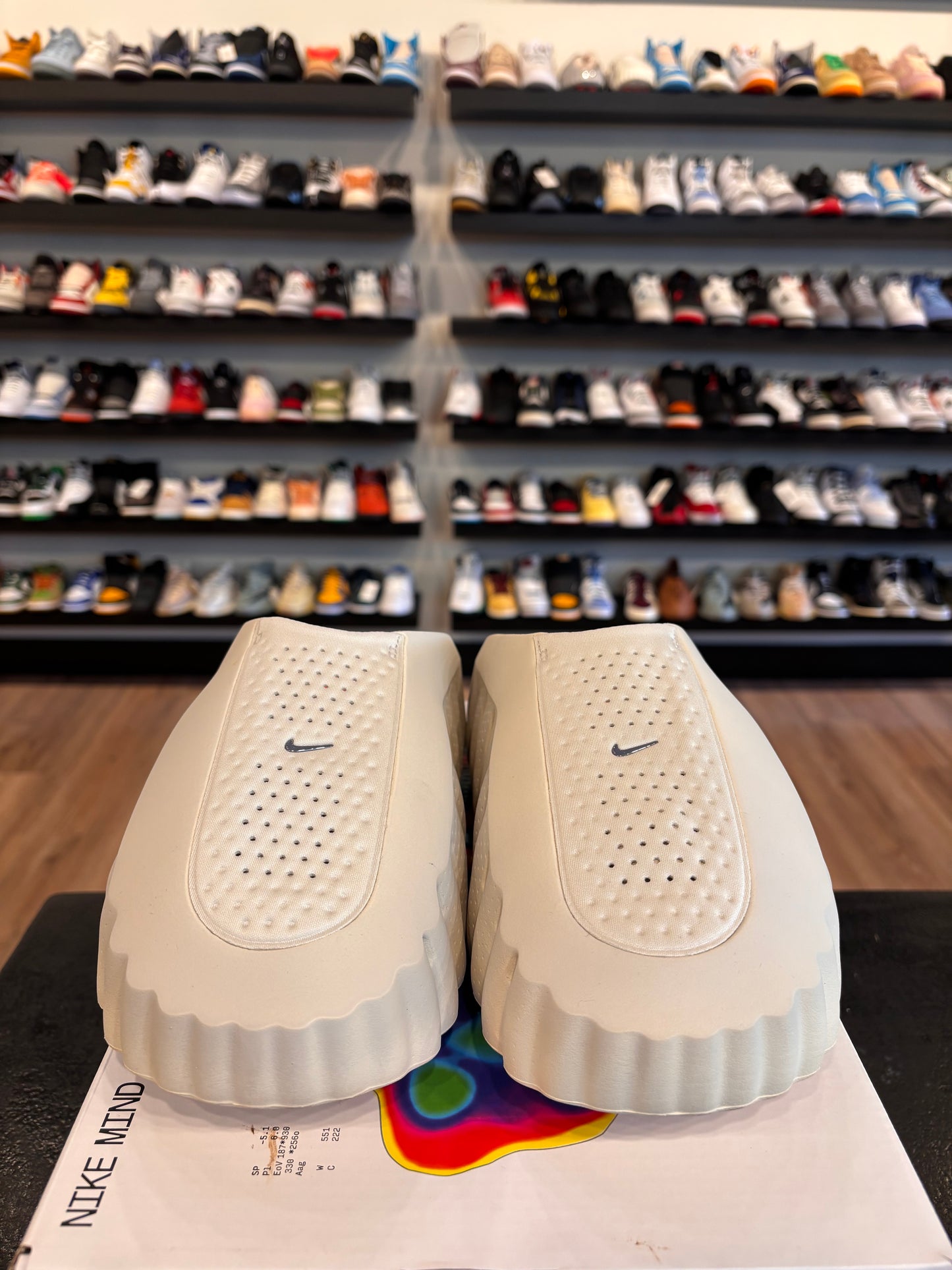 Nike Mind Slide 001 Light Bone Size 12 Pre-Owned