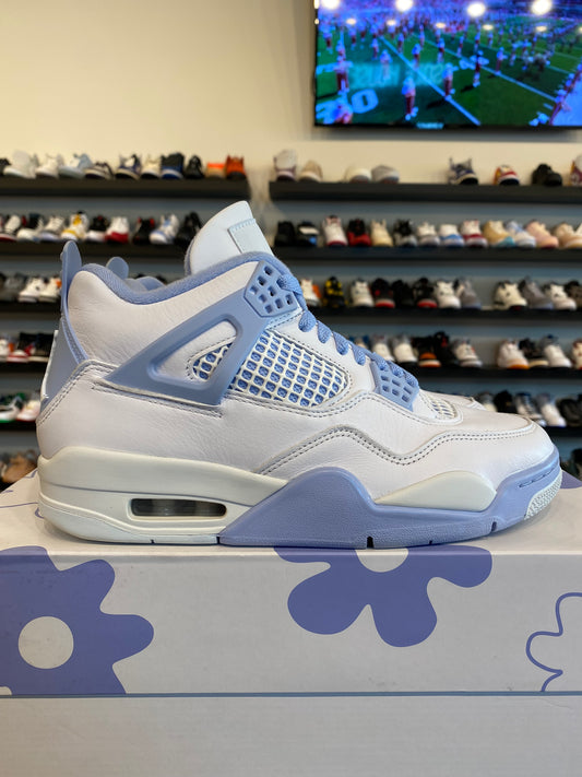 Jordan 4 Forget Me Not Size 7Y (8.5W) Pre-Owned